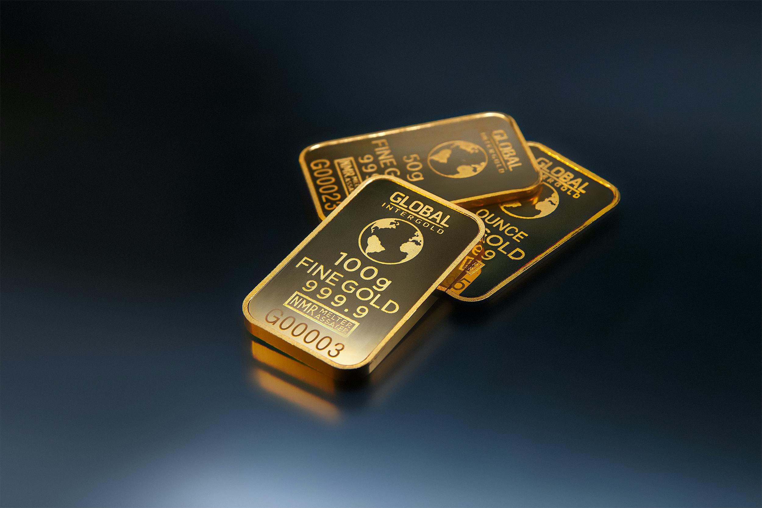How Wholesalers And Retailers Calculate Markup Over The Official Gold Rate